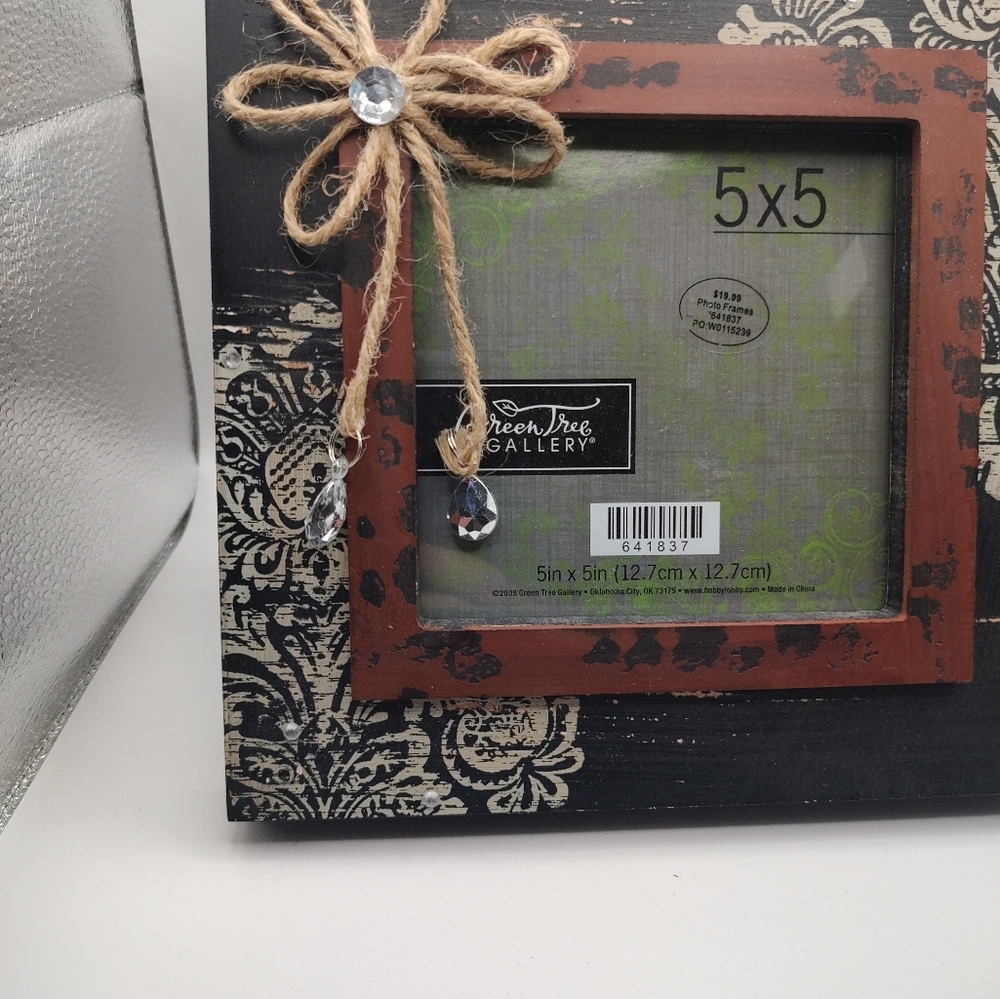 π₯ 3/$20 Artistic Distressed Picture Frame! - Picture 2 of 9